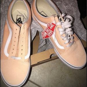 Old Skool Vans. Sizes: 9.5, 10.5, 11, 12, 13